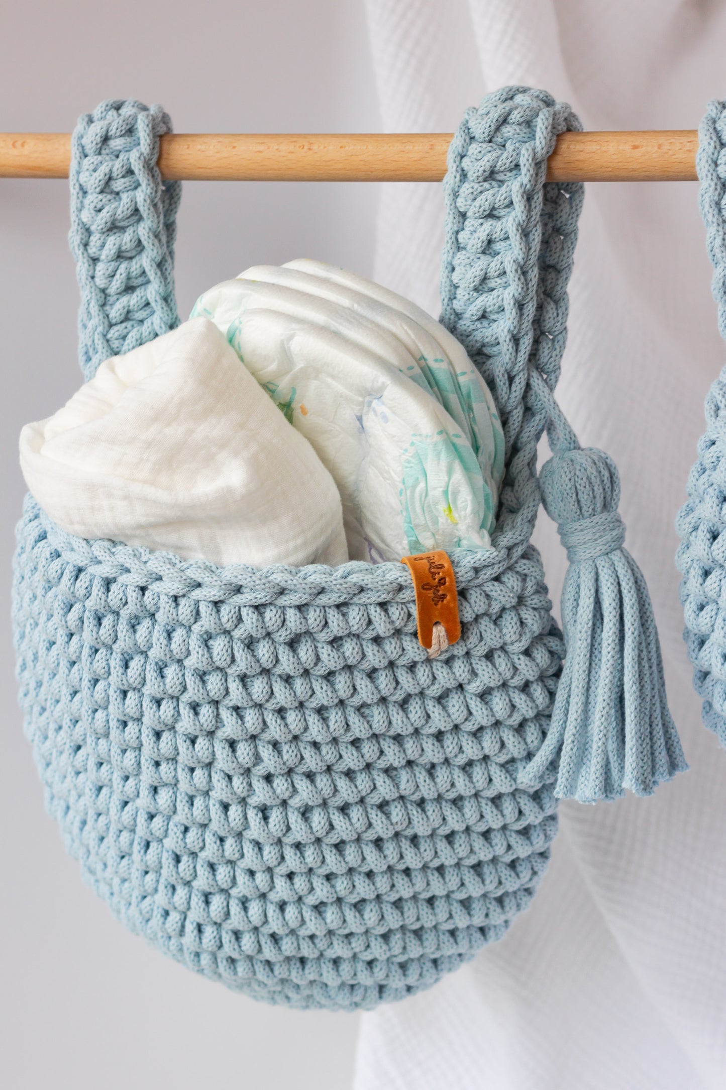 BIG HANGING POCKET BASKET | MISTY