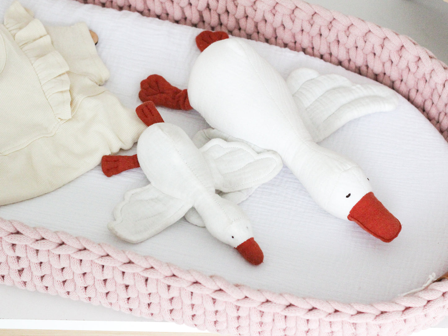 SEWN MUSLIN TOY GOOSE | MINI