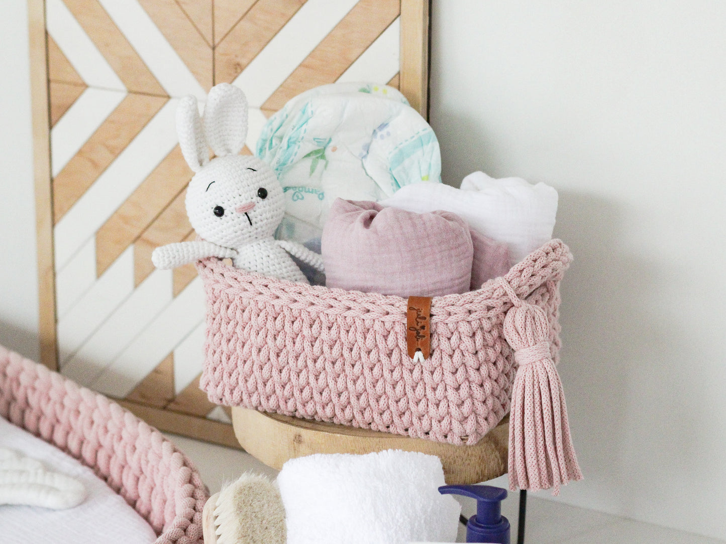 RECTANGLE BASKET MEDIUM | PASTEL PINK