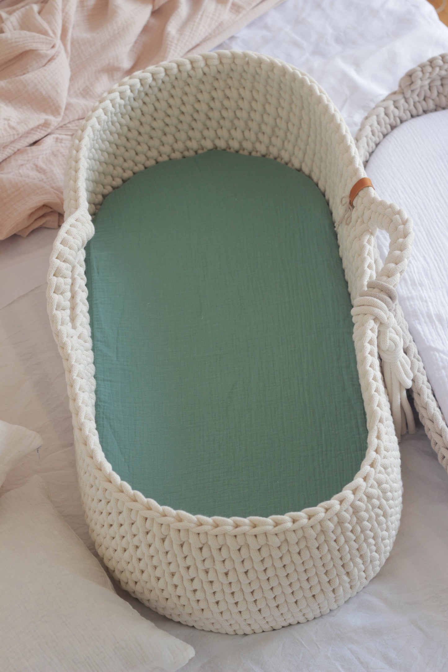 BABY MOSES BASKET | WHITE