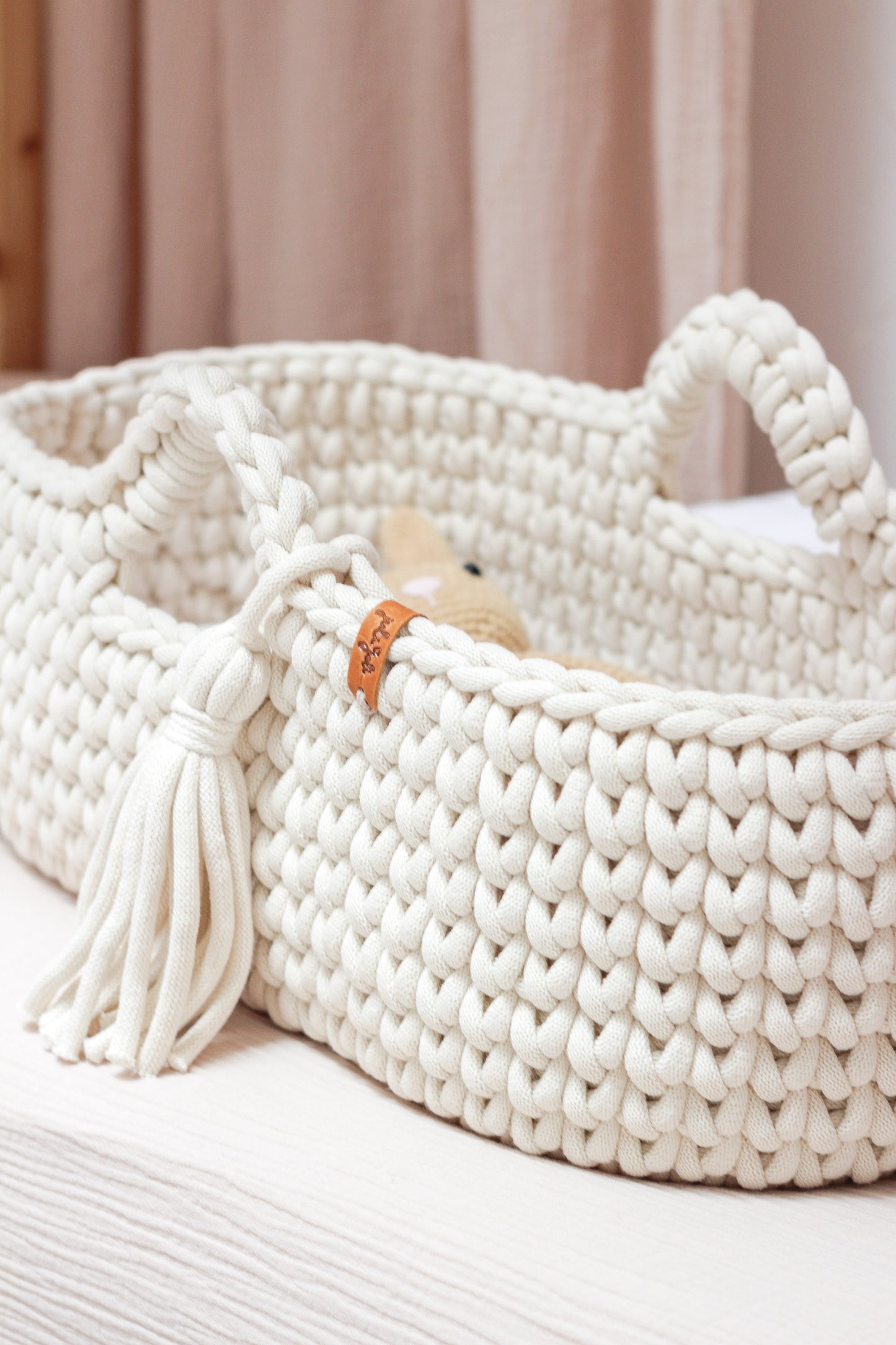 BIG DOLL MOSES BASKET